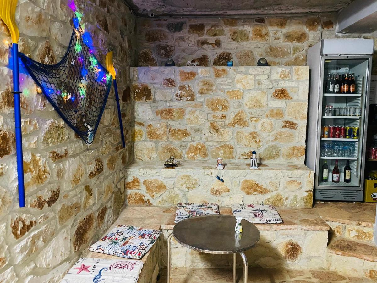 Vitamin Sea Sarandë エクステリア 写真