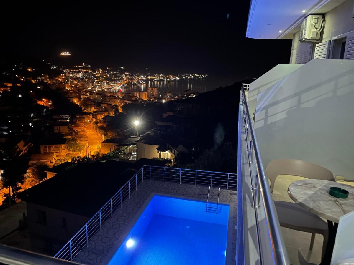 Vitamin Sea Sarandë エクステリア 写真