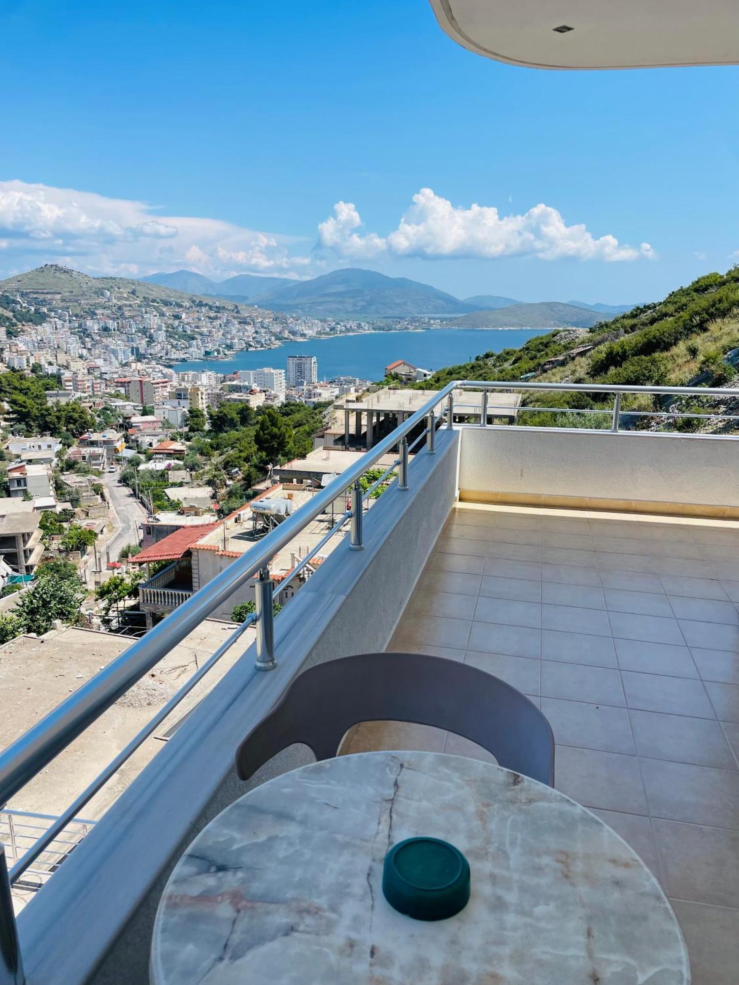 Vitamin Sea Sarandë エクステリア 写真
