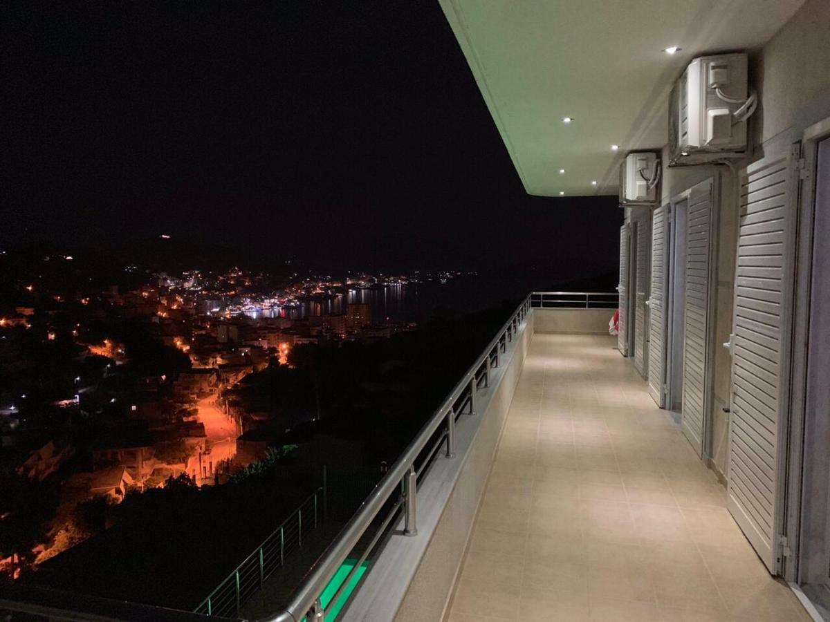 Vitamin Sea Sarandë エクステリア 写真